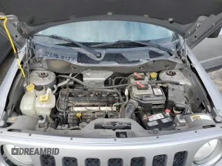 2015 Jeep Patriot Altitude Edition with VIN 1C4NJPBA2FD350653, listed as a Copart auction lot 80280164 with 104,310 mi miles and Salvage Title. Bid and sale history available at carsss.com. Image 12.