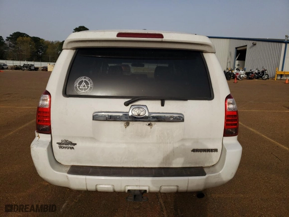 2006 Toyota 4Runner SR5 with VIN JTEZU14R660067569, listed as a Copart auction lot 48249485 with 147,406 mi miles and Salvage Title. Bid and sale history available at carsss.com. Image 6.