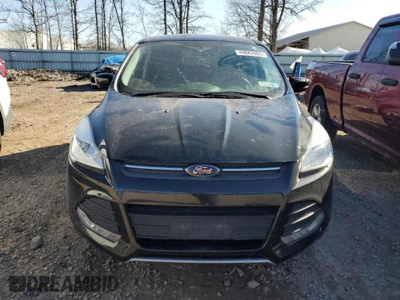 2014 Ford Escape SE z VIN 1FMCU9GX1EUE28454, wystawiony jako Copart lot #49882905 z przebiegiem 174 324 mil mil oraz Czysty tytuł • Clean title. Historia ofert i sprzedaży dostępna na DreamBid. Obrazek 5.