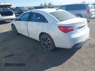 2011 Chrysler 200 S with VIN 1C3BC8FG3BN598176, listed as a IAAI auction lot 41869108 with 186,793 mi miles. Bid and sale history available at carsss.com. Image 3.