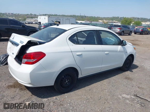 2019 Mitsubishi Mirage ES z VIN ML32F3FJ7KHF12437, wystawiony jako IAAI lot #42119078 z przebiegiem 63 135 mil mil oraz . Historia ofert i sprzedaży dostępna na DreamBid. Obrazek 4.