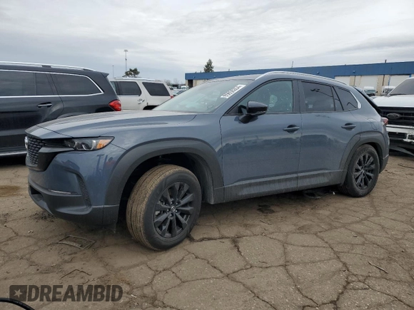 2025 Mazda CX-50 S Premium z VIN 7MMVABDM9SN322170, wystawiony jako Copart lot #85856354 z przebiegiem 1 774 mil mil oraz Czysty tytuł • Clean title. Historia ofert i sprzedaży dostępna na DreamBid. Obrazek 1.