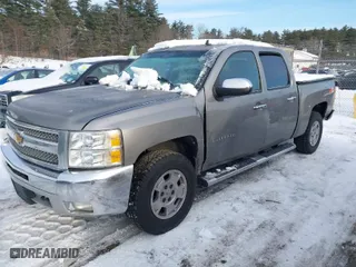 2012 Chevrolet Silverado 1500 LT with VIN 3GCPKSE78CG203308, listed as a IAAI auction lot 41527725 with 145,656 mi miles. Bid and sale history available at carsss.com. Image 2.