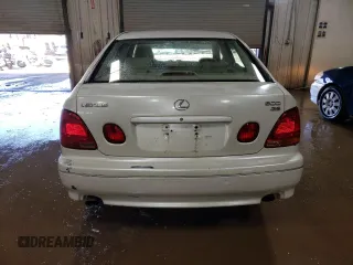 2003 Lexus GS 300 z VIN JT8BD69S130186526, wystawiony jako Copart lot #49101635 z przebiegiem 179 018 mil mil oraz Szkoda całkowita • Salvage title. Historia ofert i sprzedaży dostępna na DreamBid. Obrazek 6.