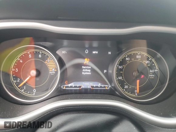 2018 Jeep Cherokee Trailhawk with VIN 1C4PJMBX4JD598441, listed as a Copart auction lot 48674665 with 71,683 mi miles and Clean Title. Bid and sale history available at DreamBid. Image 9.