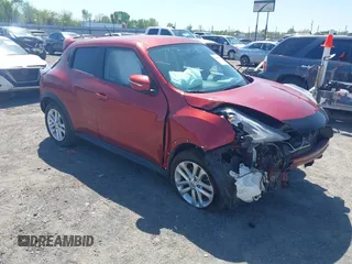 2015 Nissan Juke SV z VIN JN8AF5MR4FT501400, wystawiony jako IAAI lot #41960877 z przebiegiem 164 085 mil mil oraz . Historia ofert i sprzedaży dostępna na DreamBid. Obrazek 1.