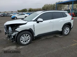 2023 Toyota Corolla Cross LE z VIN 7MUBAAAG5PV037601, wystawiony jako Copart lot #49168915 z przebiegiem 24 175 mil mil oraz Szkody całkowita. Historia ofert i sprzedaży dostępna na DreamBid. Obrazek 1.