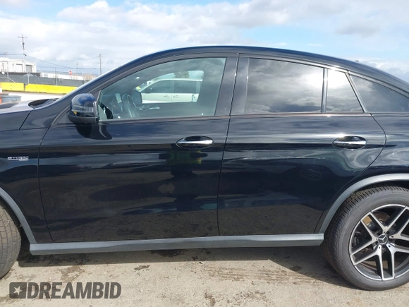 2019 Mercedes-Benz GLE 43 AMG with VIN 4JGED6EB6KA138562, listed as a IAAI auction lot 41808953 with 31,107 mi miles and . Bid and sale history available at DreamBid. Image 14.