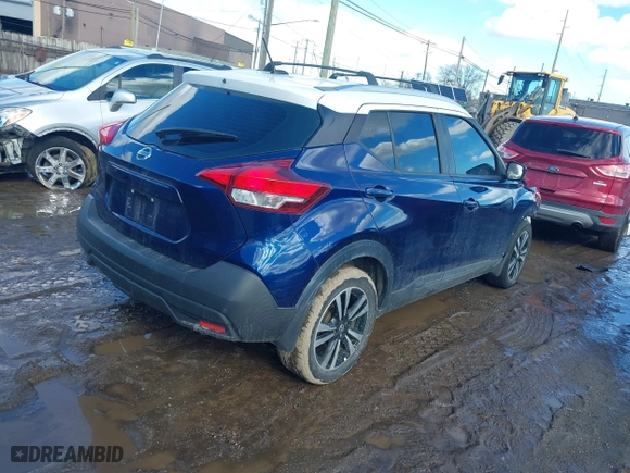 2018 Nissan Kicks SV with VIN 3N1CP5CU8JL518157, listed as a IAAI auction lot 41673778 with 60,854 mi miles. Bid and sale history available at carsss.com. Image 4.
