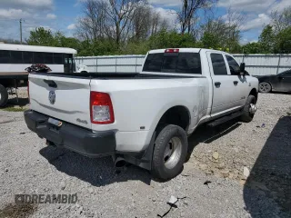 2019 Ram 3500 Tradesman with VIN 3C63RRGL3KG542643, listed as a Copart auction lot 52897945 with 431,326 mi miles and Clean Title. Bid and sale history available at carsss.com. Image 3.