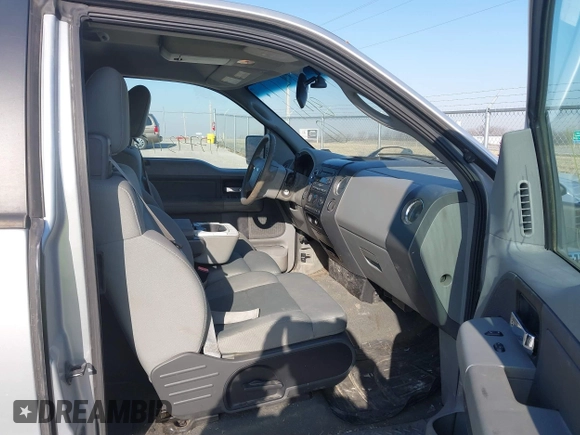 2007 Ford F-150 XLT with VIN 1FTPX14V17FB68694, listed as a IAAI auction lot 41779311 with 160,622 mi miles. Bid and sale history available at carsss.com. Image 5.