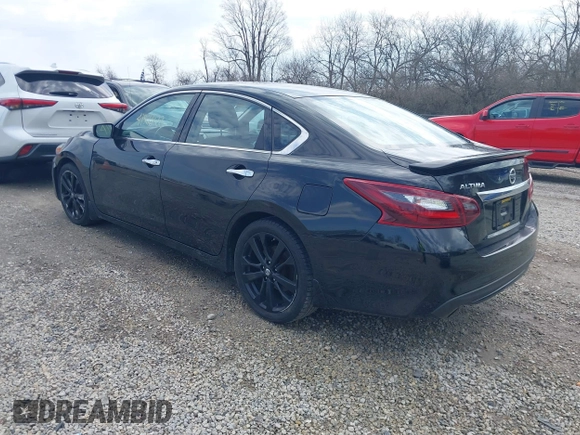 2017 Nissan Altima S z VIN 1N4AL3AP5HC258846, wystawiony jako IAAI lot #41902833 z przebiegiem 114 410 mil mil oraz . Historia ofert i sprzedaży dostępna na DreamBid. Obrazek 3.
