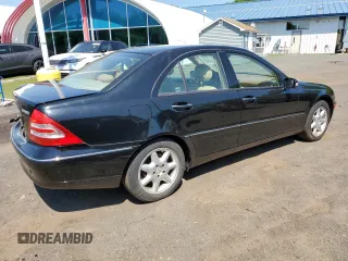 2003 Mercedes-Benz C 240 с VIN WDBRF81J73F398738, выставлен на аукционе Copart как лот 56143605 с пробегом 121 058 миль миль и Списание • Salvage title. История ставок и продаж доступна на DreamBid. Изображение 3.