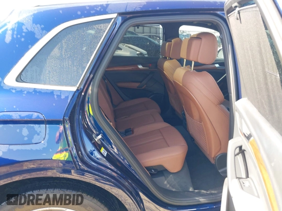2023 Audi Q5 S line Premium Plus z VIN WA1EAAFY6P2038315, wystawiony jako IAAI lot #41990125 z przebiegiem 31 787 mil mil oraz . Historia ofert i sprzedaży dostępna na DreamBid. Obrazek 8.