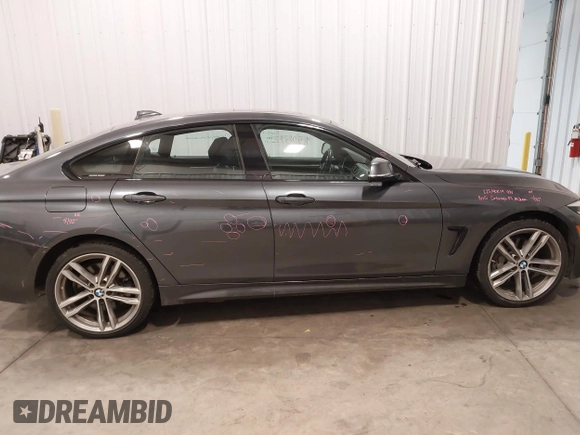 2018 BMW 4 Series 430i xDrive with VIN WBA4J3C52JBG95207, listed as a IAAI auction lot 41509392 with 68,193 mi miles and . Bid and sale history available at DreamBid. Image 13.