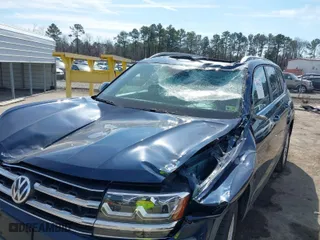 2019 Volkswagen Atlas 3.6L V6 SE w/Technology with VIN 1V2UR2CA0KC596900, listed as a IAAI auction lot 41653423 with 92,262 mi miles. Bid and sale history available at carsss.com. Image 6.