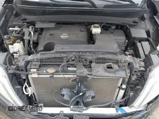 2014 Nissan Pathfinder SV with VIN 5N1AR2MM4EC708630, listed as a IAAI auction lot 41893720 with 129,985 mi miles. Bid and sale history available at carsss.com. Image 10.