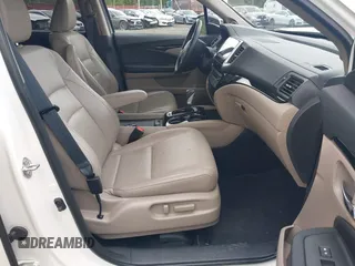 2019 Honda Ridgeline RTL-E with VIN 5FPYK3F75KB020713, listed as a IAAI auction lot 42191152 with 31,245 mi miles and . Bid and sale history available at DreamBid. Image 5.