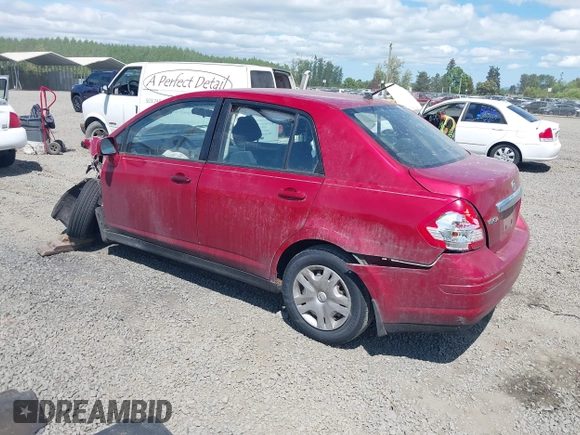 2010 Nissan Versa S с VIN 3N1BC1AP6AL426445, выставлен на аукционе IAAI как лот 42175164 с пробегом 161 645 миль миль и . История ставок и продаж доступна на DreamBid. Изображение 3.