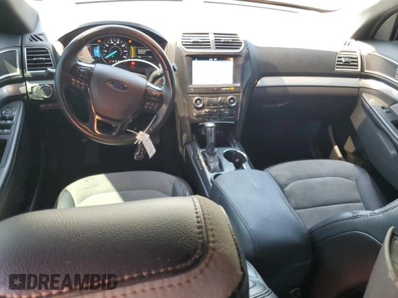 2017 Ford Explorer XLT с VIN 1FM5K7D84HGC55547, выставлен на аукционе Copart как лот 60553025 с пробегом 95 989 миль миль и Списание • Salvage title. История ставок и продаж доступна на DreamBid. Изображение 8.