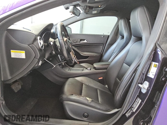 2014 Mercedes-Benz CLA 250 with VIN WDDSJ4EB5EN069970, listed as a Copart auction lot 61029245 with 124,564 mi miles and Clean title. Bid and sale history available at DreamBid. Image 7.