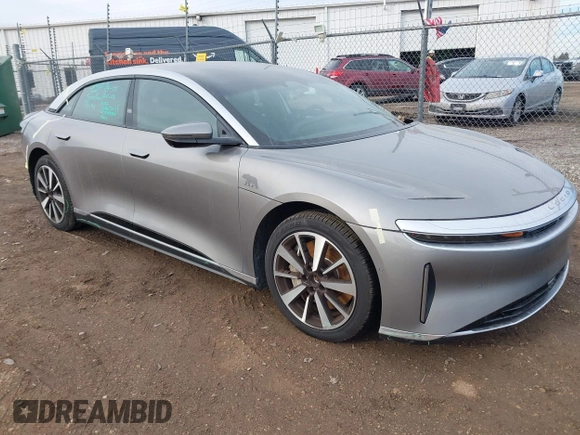 2023 Lucid Air Touring z VIN 50EA1TEAXPA004884, wystawiony jako IAAI lot #41465547 z przebiegiem 18 051 mil mil oraz . Historia ofert i sprzedaży dostępna na DreamBid. Obrazek 1.