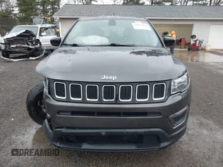 2020 Jeep Compass Sport z VIN 3C4NJCAB4LT253026, wystawiony jako IAAI lot #41897839 z przebiegiem 128 112 mil mil oraz . Historia ofert i sprzedaży dostępna na DreamBid. Obrazek 13.