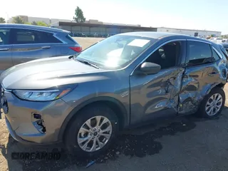 2024 Ford Escape Active с VIN 1FMCU0GN9RUA55700, выставлен на аукционе IAAI как лот 42223793 с пробегом 7 006 миль миль и . История ставок и продаж доступна на DreamBid. Изображение 6.