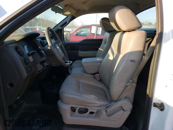 2009 Ford F-150 XL z VIN 1FTRF14W49KA82830, wystawiony jako Copart lot #78040624 z przebiegiem 58 364 mil mil oraz Nie do naprawy • Non repairable. Historia ofert i sprzedaży dostępna na DreamBid. Obrazek 7.