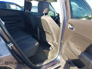 2015 GMC Terrain SLE with VIN 2GKFLWEKXF6117216, listed as a IAAI auction lot 41725767 with 178,014 mi miles and . Bid and sale history available at carsss.com. Image 8.