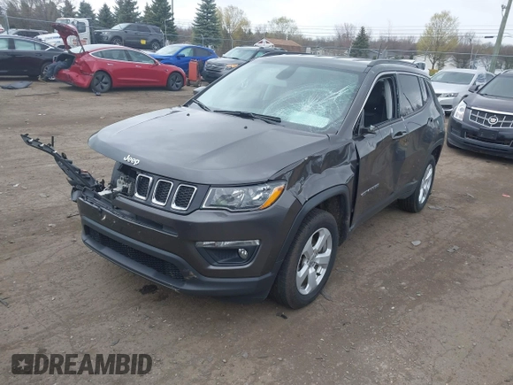 2021 Jeep Compass Latitude with VIN 3C4NJDBBXMT551702, listed as a IAAI auction lot 42045266 with 67,882 mi miles and . Bid and sale history available at DreamBid. Image 17.