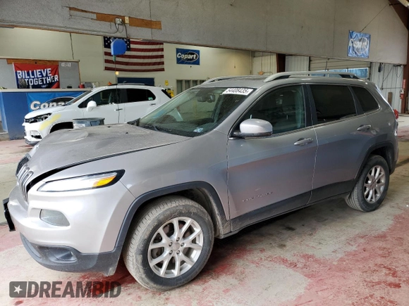 2017 Jeep Cherokee Latitude с VIN 1C4PJMCS4HW500557, выставлен на аукционе Copart как лот 54408435 с пробегом 125 360 миль миль и Списание • Salvage title. История ставок и продаж доступна на DreamBid. Изображение 1.