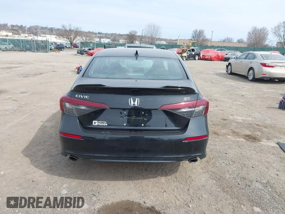 2025 Honda Civic Si with VIN 2HGFE1E57SH472251, listed as a IAAI auction lot 41776803 with 5,608 mi miles and . Bid and sale history available at DreamBid. Image 16.