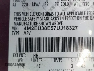 2007 Mercury Mountaineer Premier with VIN 4M2EU38E57UJ18327, listed as a IAAI auction lot 41333082 with 209,690 mi miles. Bid and sale history available at carsss.com. Image 9.