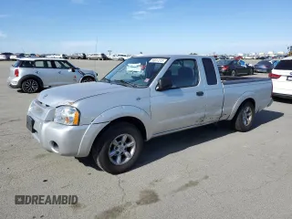 2004 Nissan Frontier XE z VIN 1N6DD26T24C432397, wystawiony jako Copart lot #55817215 z przebiegiem 181 927 mil mil oraz Szkoda całkowita • Salvage title. Historia ofert i sprzedaży dostępna na DreamBid. Obrazek 1.