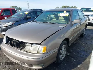 1998 Toyota Avalon XL with VIN 4T1BF18B0WU218570, listed as a IAAI auction lot 41790708 with 103,906 mi miles and . Bid and sale history available at DreamBid. Image 2.