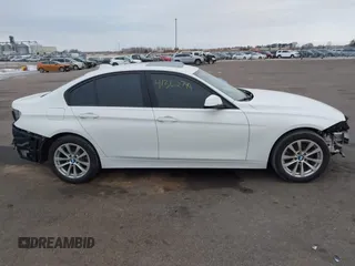 2018 BMW 3 Series 320i xDrive with VIN WBA8E5G54JNU47158, listed as a IAAI auction lot 41362749 with 38,158 mi miles. Bid and sale history available at carsss.com. Image 14.