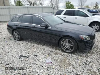 2019 Mercedes-Benz E 450 with VIN WDDZH6JB8KA519917, listed as a Copart auction lot 55764755 with 57,213 mi miles and Clean Title. Bid and sale history available at DreamBid. Image 4.