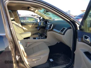 2015 Jeep Grand Cherokee Altitude with VIN 1C4RJEAG7FC763525, listed as a IAAI auction lot 41229520 with 1 mi miles. Bid and sale history available at carsss.com. Image 5.