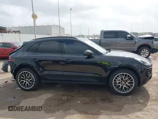 2016 Porsche Macan S with VIN WP1AB2A57GLB54670, listed as a IAAI auction lot 41926193 with 93,790 mi miles and . Bid and sale history available at DreamBid. Image 14.