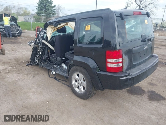 2012 Jeep Liberty Sport z VIN 1C4PJMAK8CW196015, wystawiony jako IAAI lot #42093090 z przebiegiem Nie podano mil oraz . Historia ofert i sprzedaży dostępna na DreamBid. Obrazek 3.
