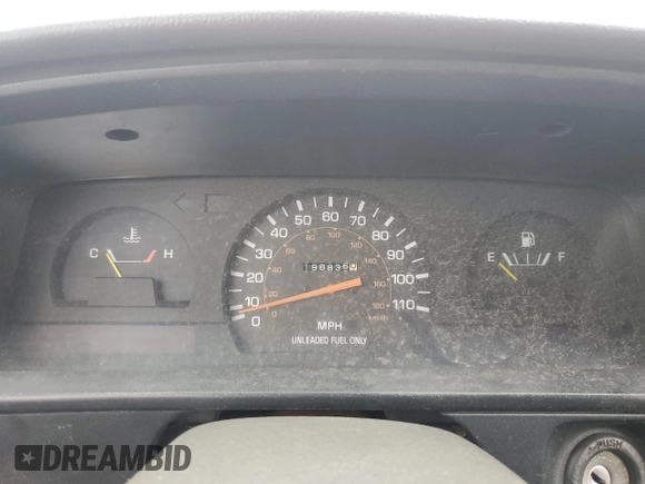 1990 Toyota Pickup с VIN JT4RN13P3L6015603, выставлен на аукционе Copart как лот 50994505 с пробегом 198 836 миль миль и Чистый • Clean title. История ставок и продаж доступна на DreamBid. Изображение 9.
