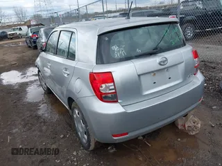 2009 Scion xD with VIN JTKKU10409J043064, listed as a IAAI auction lot 41884098 with 1 mi miles. Bid and sale history available at carsss.com. Image 3.