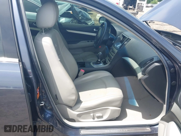 2008 Infiniti G35 Journey z VIN JNKBV61E58M209695, wystawiony jako IAAI lot #42277064 z przebiegiem 112 056 mil mil oraz . Historia ofert i sprzedaży dostępna na DreamBid. Obrazek 5.