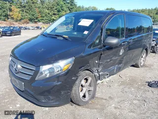 2018 Mercedes-Benz Metris Passenger Van with VIN WD4PG2EE7J3411735, listed as a IAAI auction lot 40435364 with 58,676 mi miles. Bid and sale history available at carsss.com. Image 6.