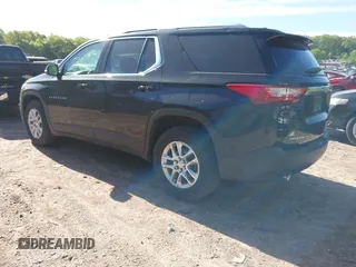 2018 Chevrolet Traverse LT Cloth z VIN 1GNEVGKW1JJ189116, wystawiony jako IAAI lot #42272309 z przebiegiem 111 408 mil mil oraz . Historia ofert i sprzedaży dostępna na DreamBid. Obrazek 3.