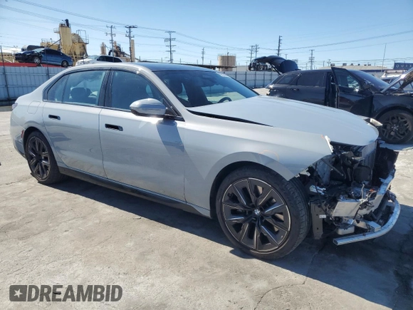 2023 BMW 7 Series 740i with VIN WBA23EH02PCL92695, listed as a Copart auction lot 49352065 with 11,758 mi miles and Salvage title. Bid and sale history available at DreamBid. Image 4.