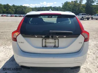 2015 Volvo V60 T5 Drive-E Premier with VIN YV140MEK2F1261727, listed as a Copart auction lot 70275914 with 109,769 mi miles and Salvage Title. Bid and sale history available at carsss.com. Image 6.