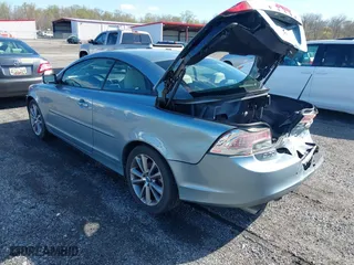 2011 Volvo C70 with VIN YV1672MC9BJ107531, listed as a IAAI auction lot 41966312 with 122,216 mi miles. Bid and sale history available at carsss.com. Image 3.