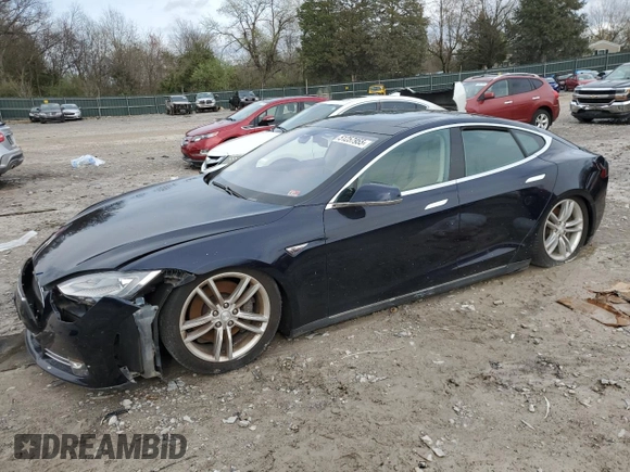 2013 Tesla Model S с VIN 5YJSA1DN9DFP01855, выставлен на аукционе Copart как лот 51257955 с пробегом 187 251 миль миль и Чистый • Clean title. История ставок и продаж доступна на DreamBid. Изображение 1.